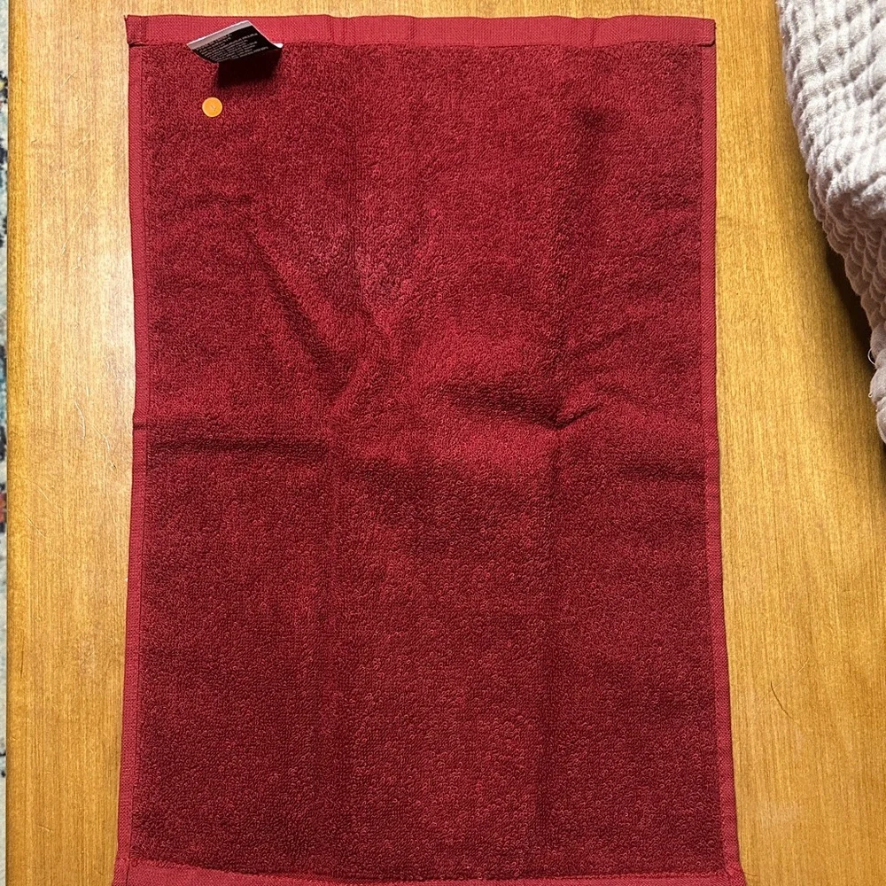 Elegant Burgundy Turkish Cotton Towel Set with Rhinestone Trim NWOT